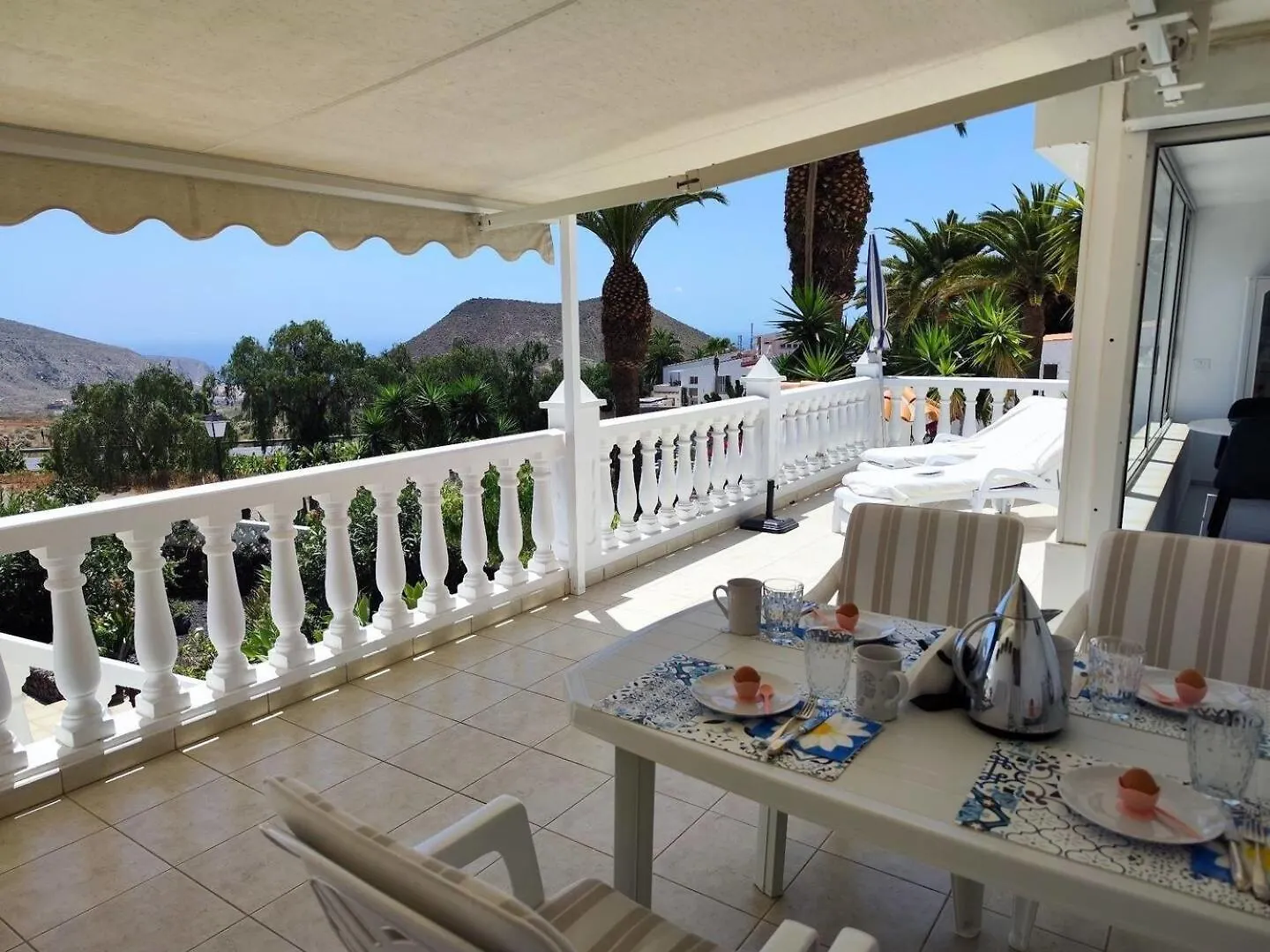 Holiday home Chalet Sonnen-Zeit Villa Chayofa